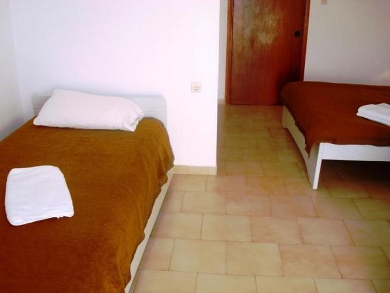 Leonidas Studios & Apartments Джорджополис Екстериор снимка