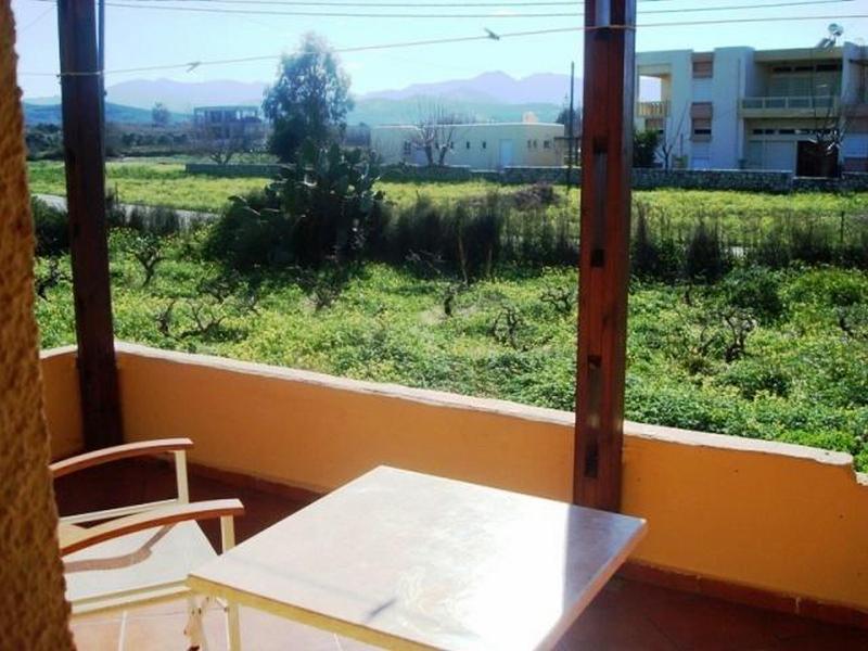 Leonidas Studios & Apartments Джорджополис Екстериор снимка